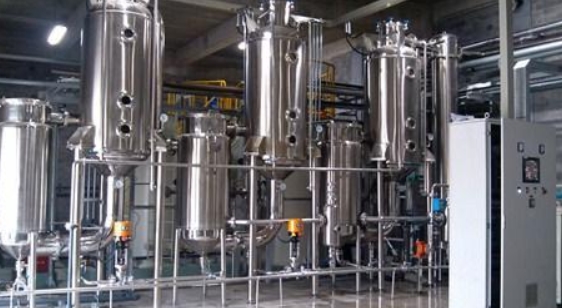 三效蒸發(fā)器 三效蒸發(fā)器